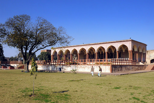 Diwan-e-Am in 2009 diwanam6.jpg