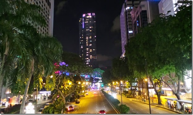 Singapura Orchard Road night