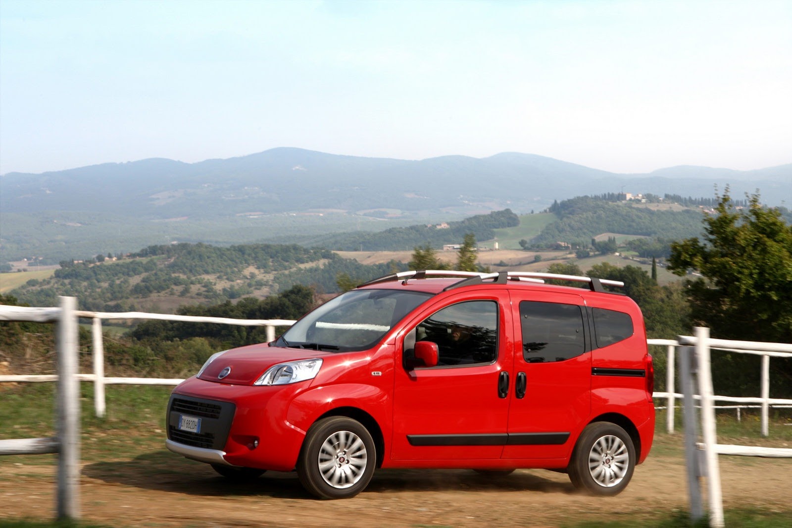 [Fiat-Quobo-8%255B2%255D.jpg]