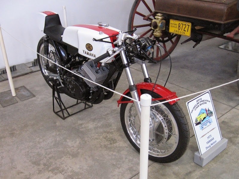 [IMG_4815-1973-Yamaha-Motorcycle-at-A%255B1%255D.jpg]
