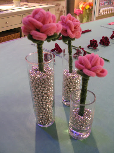 Wendy, the Pipe Cleaner lady created these cute flowers out of pipe cleaners. Wendy, the Pipe Cleaner lady created these cute flowers out of pipe cleaners.