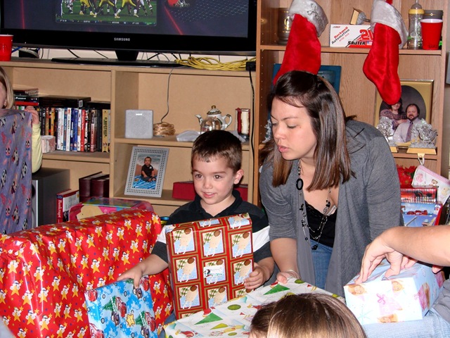 [Riley%2520Christmas%252011%2520031%255B3%255D.jpg]