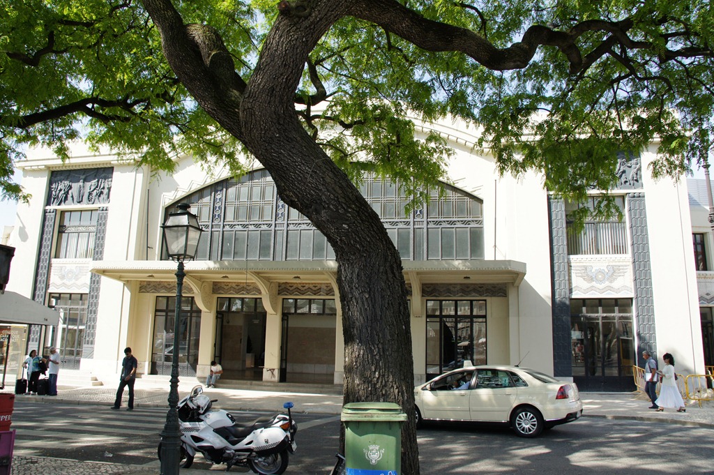 [Lisboa%2520-%2520esta%25C3%25A7%25C3%25A3o%2520cais%2520sodr%25C3%25A9%255B4%255D.jpg]