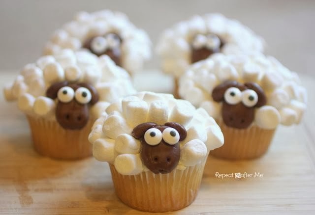 [sheeple%2520cupcakes%255B3%255D.jpg]