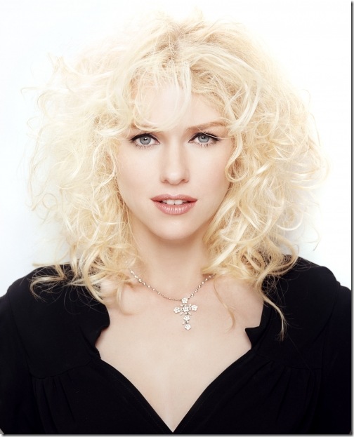 Naomi Watts Hot