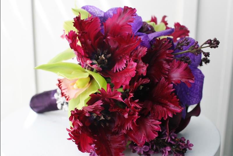 [black-parrot-tulip-bouquet-purple-red-wedding-bouquet%255B3%255D.jpg]