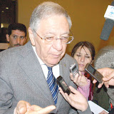 4 مليون دولار قيمة فواتير الأدوية المضخمة لسنة 2011‏ ,ملفات المتهمين أمام الجهات المختصة