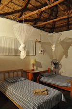 Clean, comfortable, a bargain at 90 Pula / person / night. Clean, comfortable, a bargain at 90 Pula / person / night.