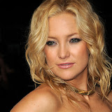 22971_Kate-Hudson_013_1600x1200-Sk4tz.jpg