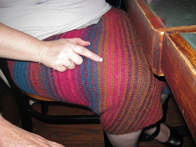 [20111203ARFiberArtsEx772.jpg]