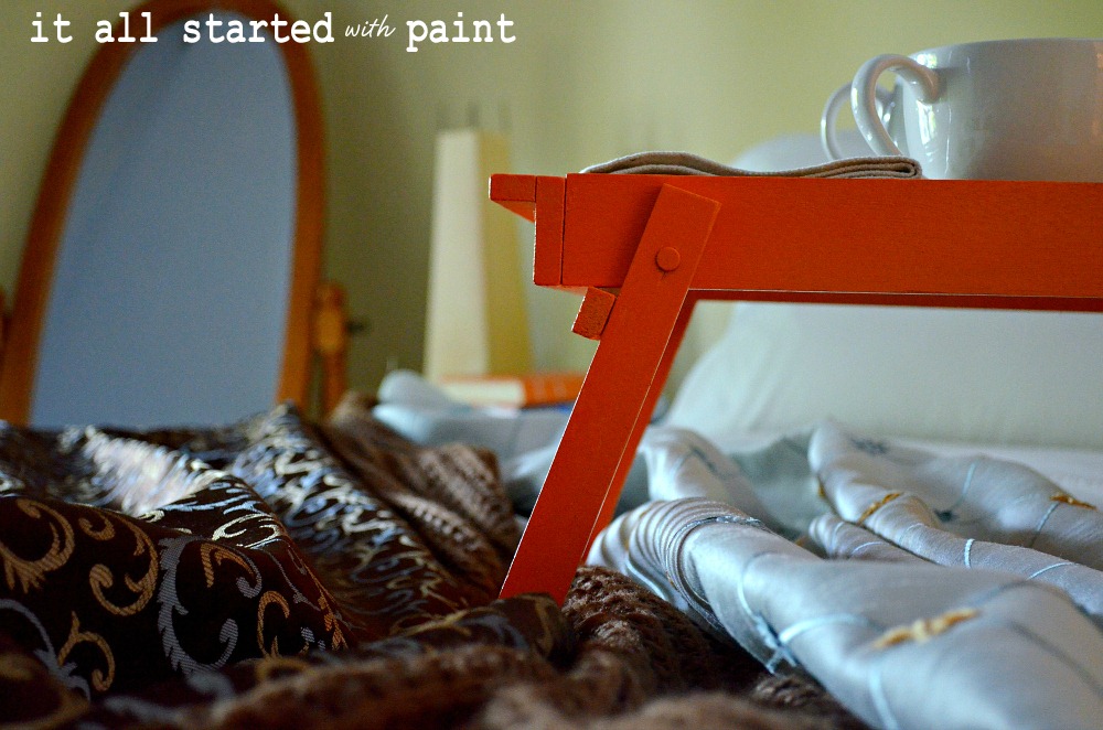 [breakfast_in_bed_blue_brown_orange_b%255B2%255D.jpg]