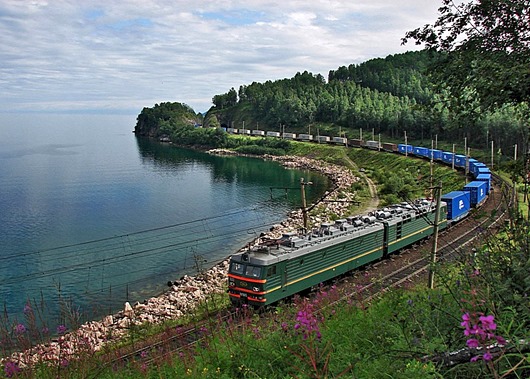 VL_85-022_container_train VL_85-022_container_train