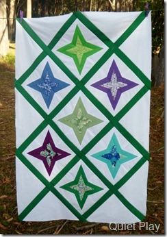 Quiet-Play-Diamond-Stars-Quilt-Top