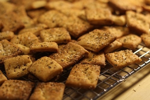 [einkorn-soda-crackers0305.jpg]