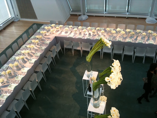 When you have experts like the fabulous Colin Cowie (who you can meet tomorrow at our event) -- and Jeff Leatham (who did the flowers) -- look how spectacular -- I would want my wedding to look like this! When you have experts like the fabulous Colin Cowie (who you can meet tomorrow at our event) -- and Jeff Leatham (who did the flowers) -- look how spectacular -- I would want my wedding to look like this!