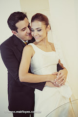 Album (digital) de fotos de Erika e Duda. Fotografias digitais da fotógrafa e video maker de casamento Mair Lopes, do Rio de Janeiro, RJ, que faz fotos de casamento (fotografia de casamento), fotos de 15 anos (fotografia de 15 anos), ensaios fotográficos, vídeo de casamento (filmagem de casamento), vídeo institucional, vídeo de 15 anos (filmagem de 15 anos) seguindo o estilo do fotojornalismo e do videojornalismo de eventos sociais. Atua no Rio de Janeiro, bem como outras cidades do Rio de Janeiro, tais como Niterói, Petrópolis, Teresópolis, Região dos Lagos, Cabo Frio, Búzios, entre outras. fotos casamento de para rio 15 anos janeiro noivas casamentos foto noiva festas fotógrafos eventos festa noivos video aniversário
