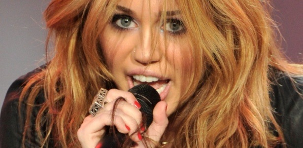 [miley-cyrus-manda-recado-para-f%25C3%25A3s-brasileiros%255B5%255D.jpg]