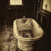 bathtubsh.jpg