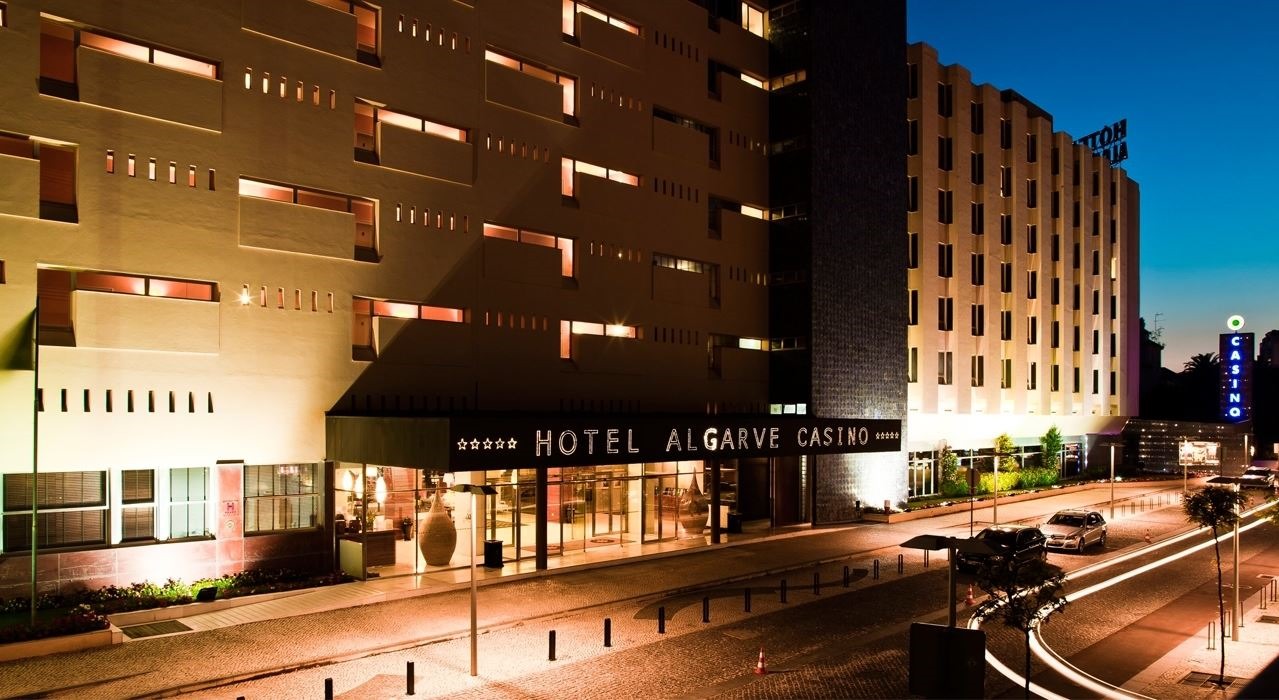 [Hotel-Algrave-Casino.15.jpg]