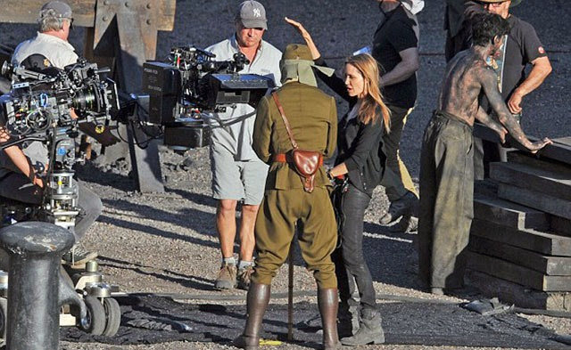 Képek Ausztráliából Angelina Jolie új háborús filmjének forgatásáról 05