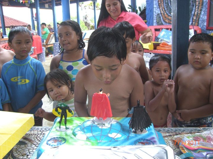 [Shawn-7bday02%255B5%255D.jpg]