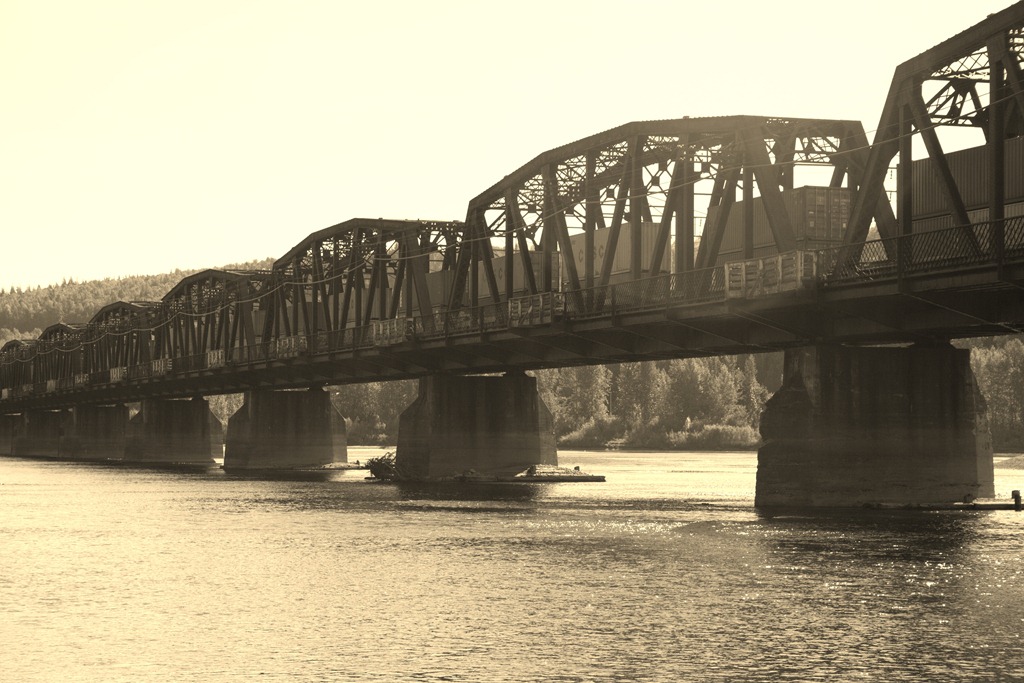 [train%2520bridge5%2520%25281%2520of%25201%2529%255B4%255D.jpg]