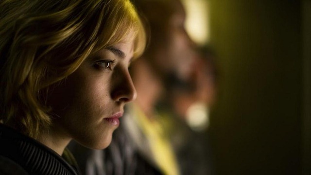 Újabb Dredd fotók Karl Urbannal és Olivia Thirlbyvel a főszerepben 05