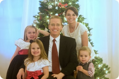 12.23.13 family christmas photo