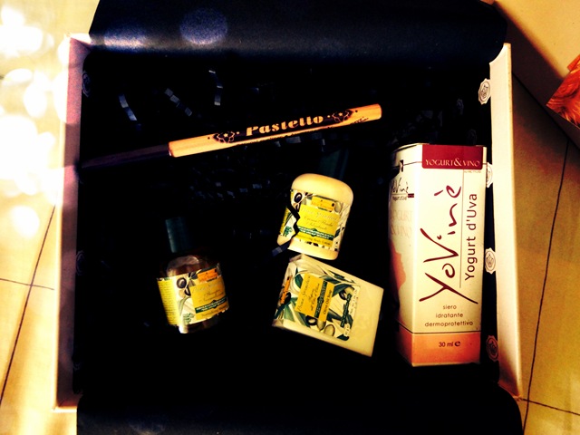[glossybox3%255B5%255D.jpg]