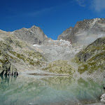 le Lac Blanc domin� par l'Aiguille du Belv�d�re