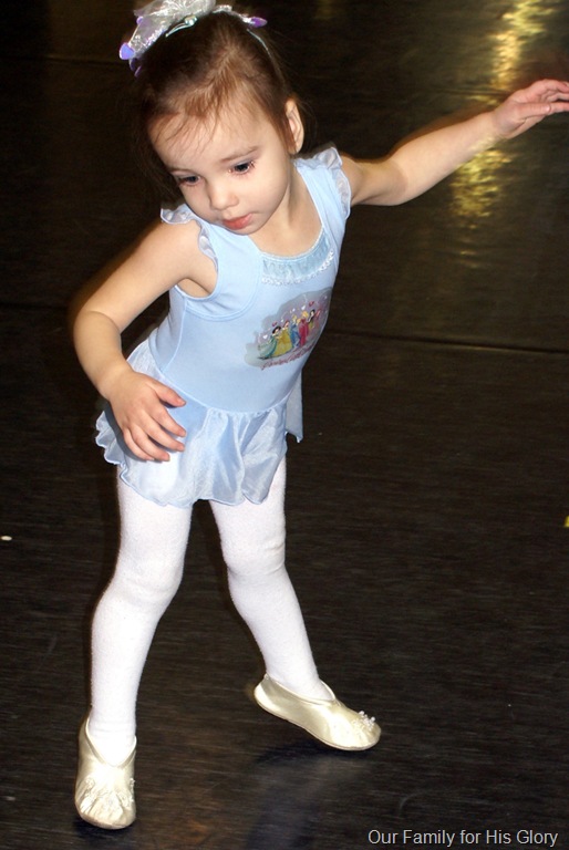 [Ballerina-Annabella4.jpg]