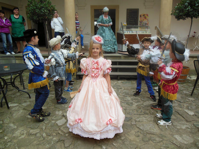 1_a_vylet_zamek_milotice_13_14 (11).JPG