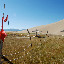 Tianshan - Drapeaux au pied de la dune
