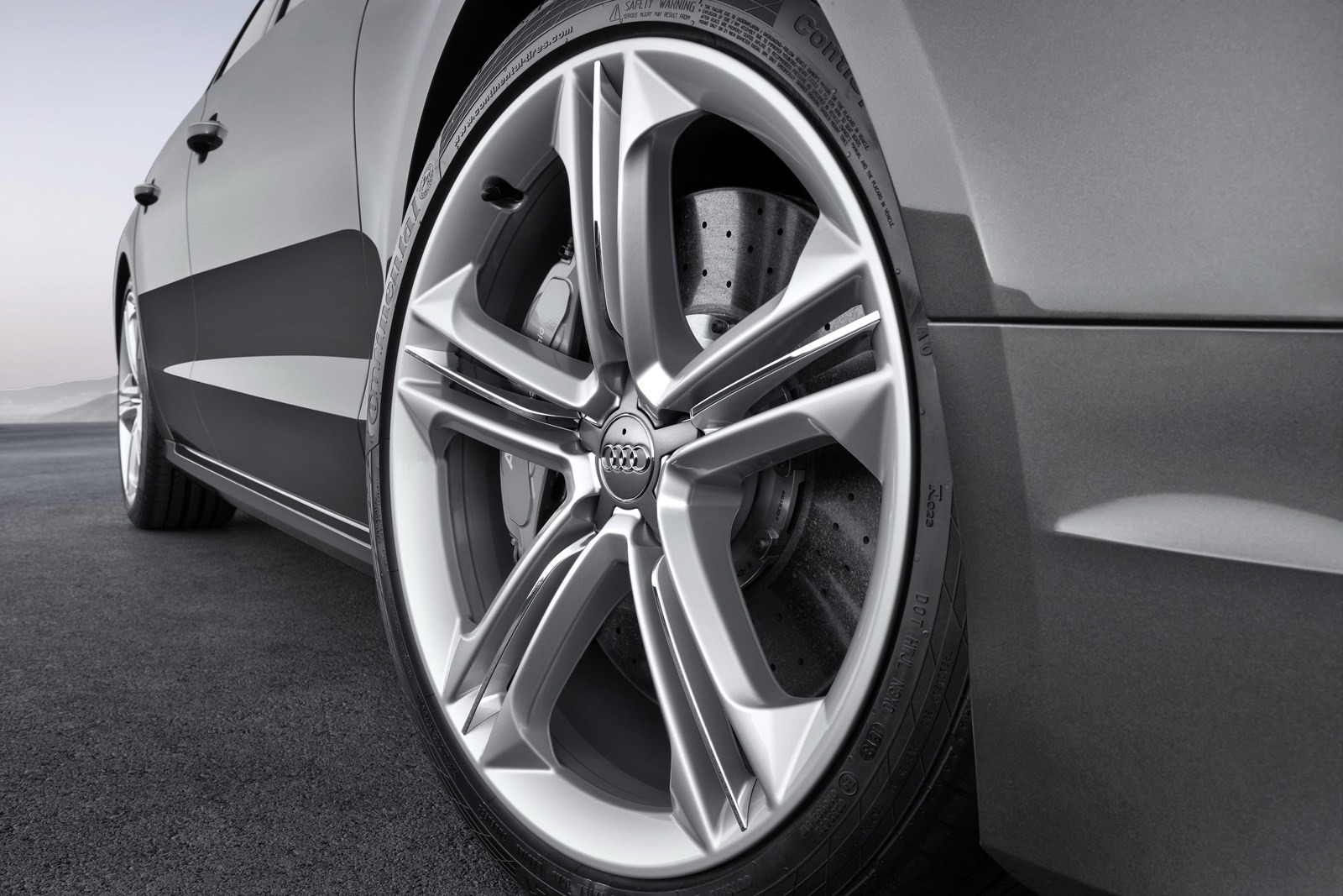 [2014-Audi-S8-13%255B2%255D.jpg]
