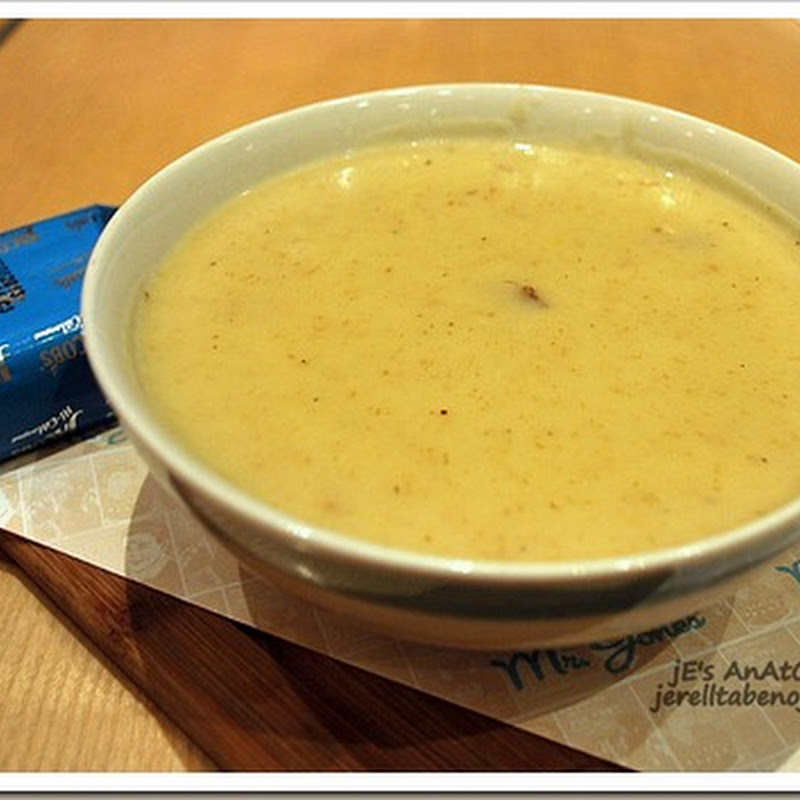 Restaurant Review Mr. Jones jE's AnAtOmY