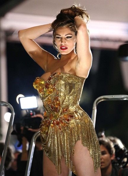 [KellyBrookPosesPosesThierryMugler65t%255B7%255D.jpg]