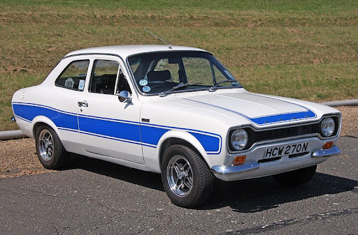 The Ford Escort RS2000 Still the same front grille but now with gofaster
