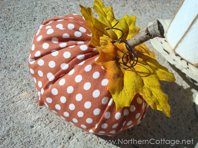 [fabric-pumpkinNorthernCottage.net4.jpg]