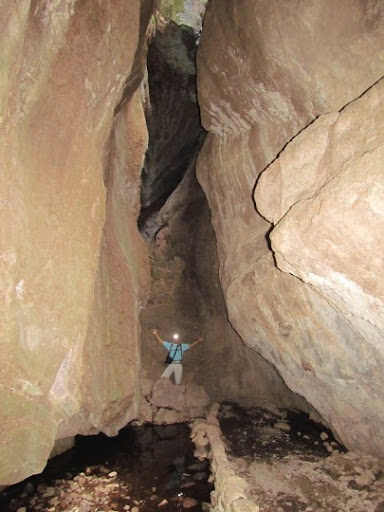 HikingtheTalusCaves-31-2014-03-14-12-44.jpg