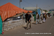 With cinder blocks and wooden beams, tents are turning into permanent structures at Change Square. Sana'a, Yemen. ساحة التغيير بصنعاء اليمن