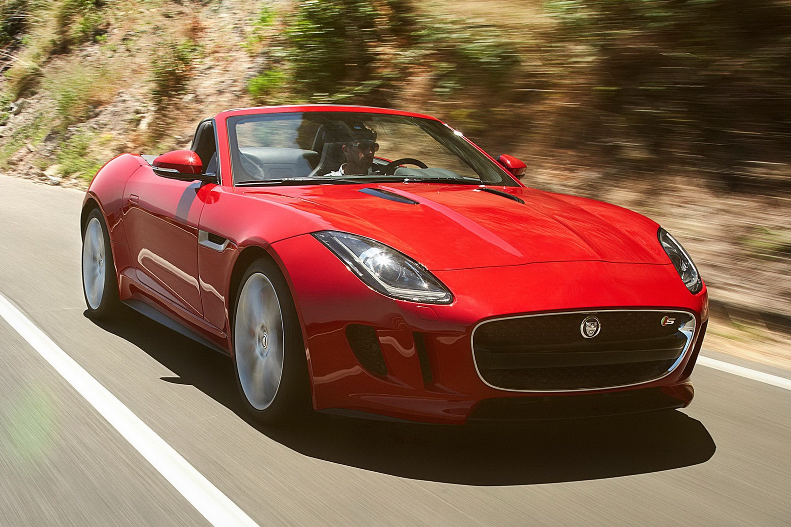 [2013-Jaguar-F-Type-4%255B5%255D.jpg]