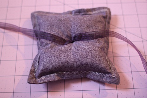 DIY Ring Pillow1