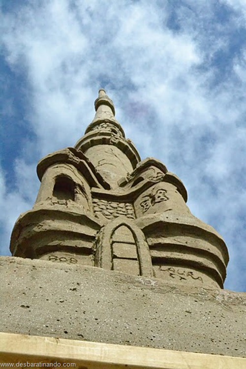 castelo de areia maior do mundo guinnes world book desbaratinando (9) castelo de areia maior do mundo guinnes world book desbaratinando (9)