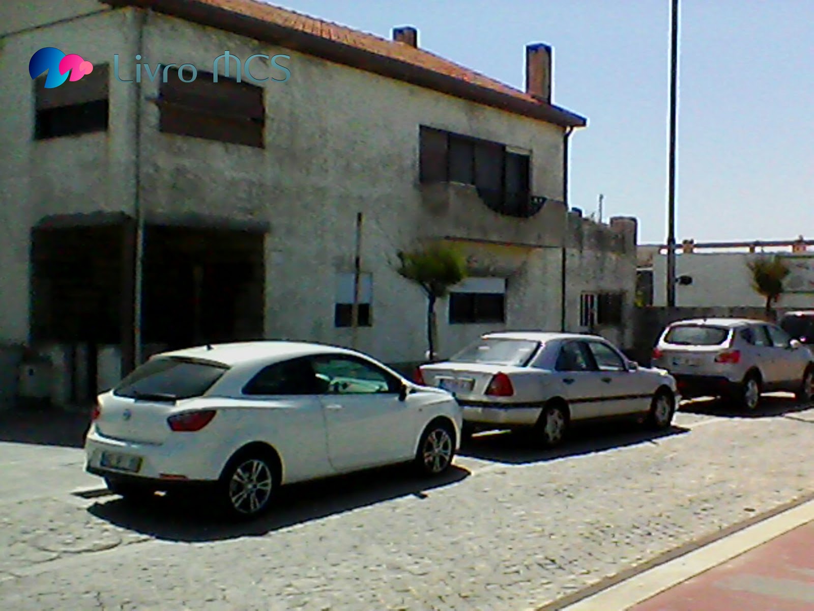 [Blog%2520Gazeta%2520de%2520Espinho002Livro%2520MCS%255B2%255D.jpg]