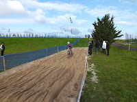 S0257730.JPG
