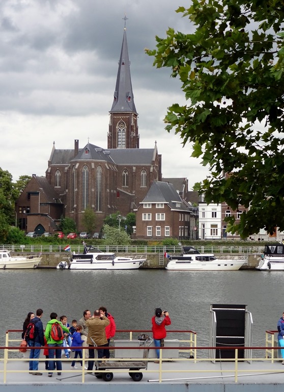 [DSC07986%2520%2528945x1300%2529%255B5%255D.jpg]