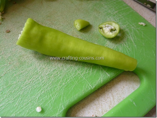 Prepare peppers for freezer storage (4)