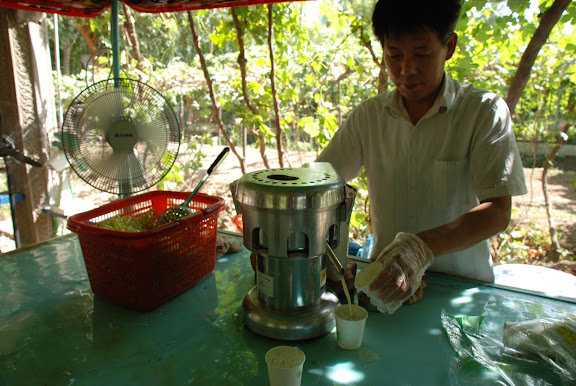 Turfan - Karez pause jus de raisin