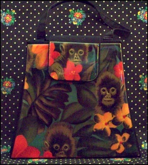 [Fav-purse-monkey-faces-Medium9.jpg]