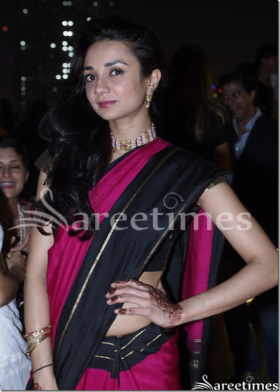 Ira_Dubey_Saree